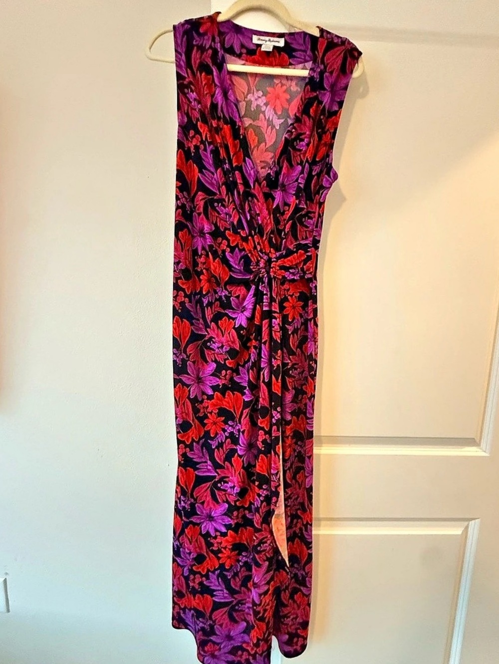 Tommy Bahama Floral Maxi Dress in Purple & Black Size Medium